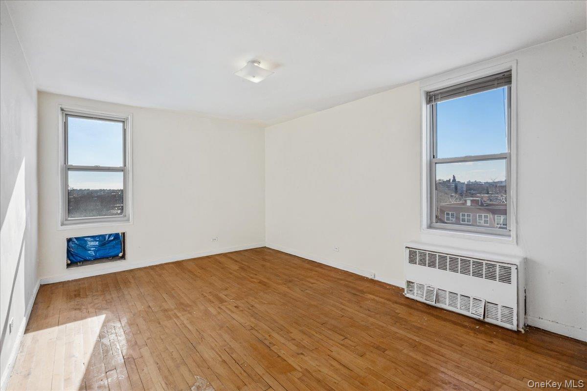 Coop Nostrand  Brooklyn, NY 11235, MLS-932808-8