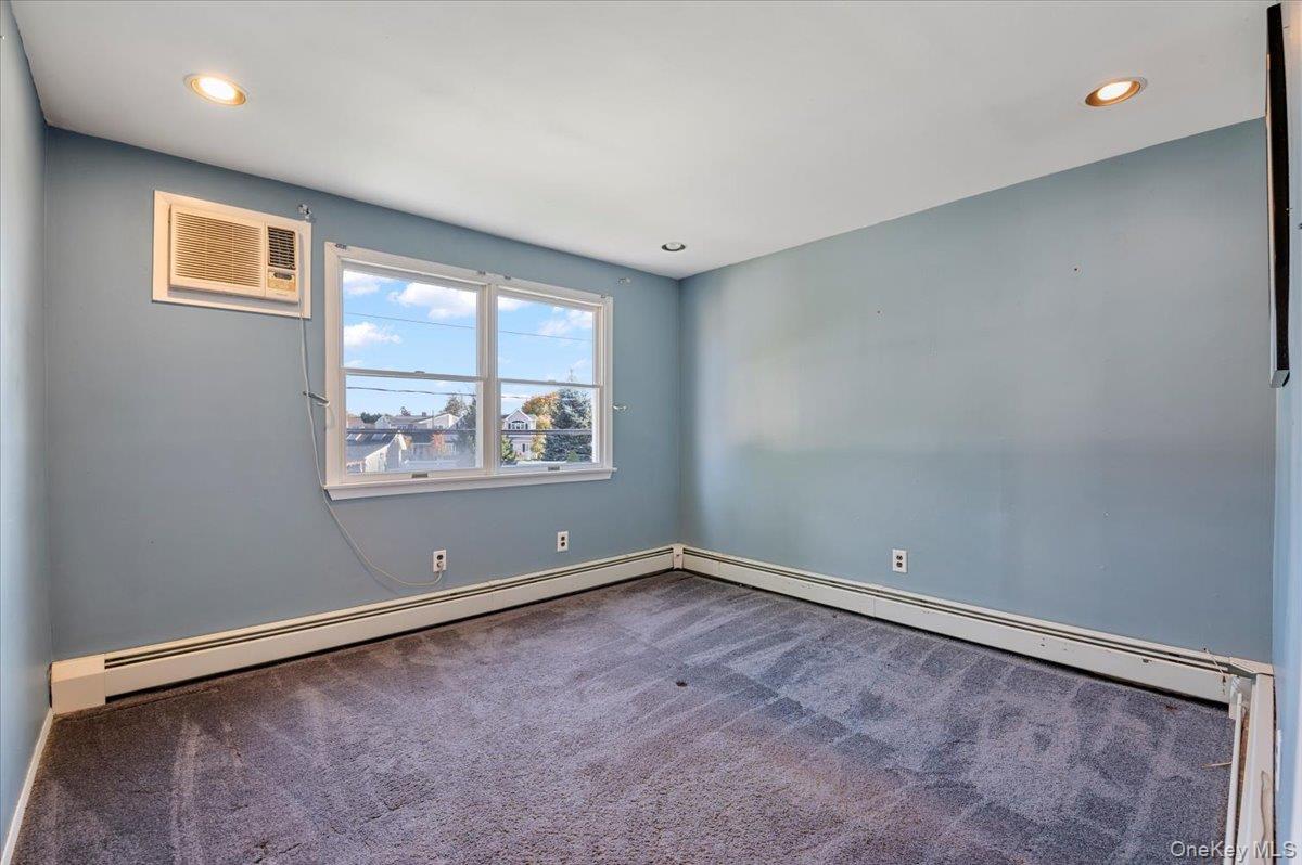 Single Family Swan  Nassau County, NY 11756, MLS-932819-11