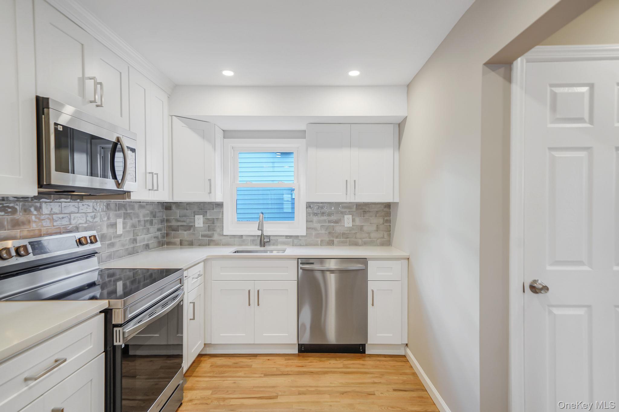 Single Family Parkhill  Nassau County, NY 11758, MLS-932823-18