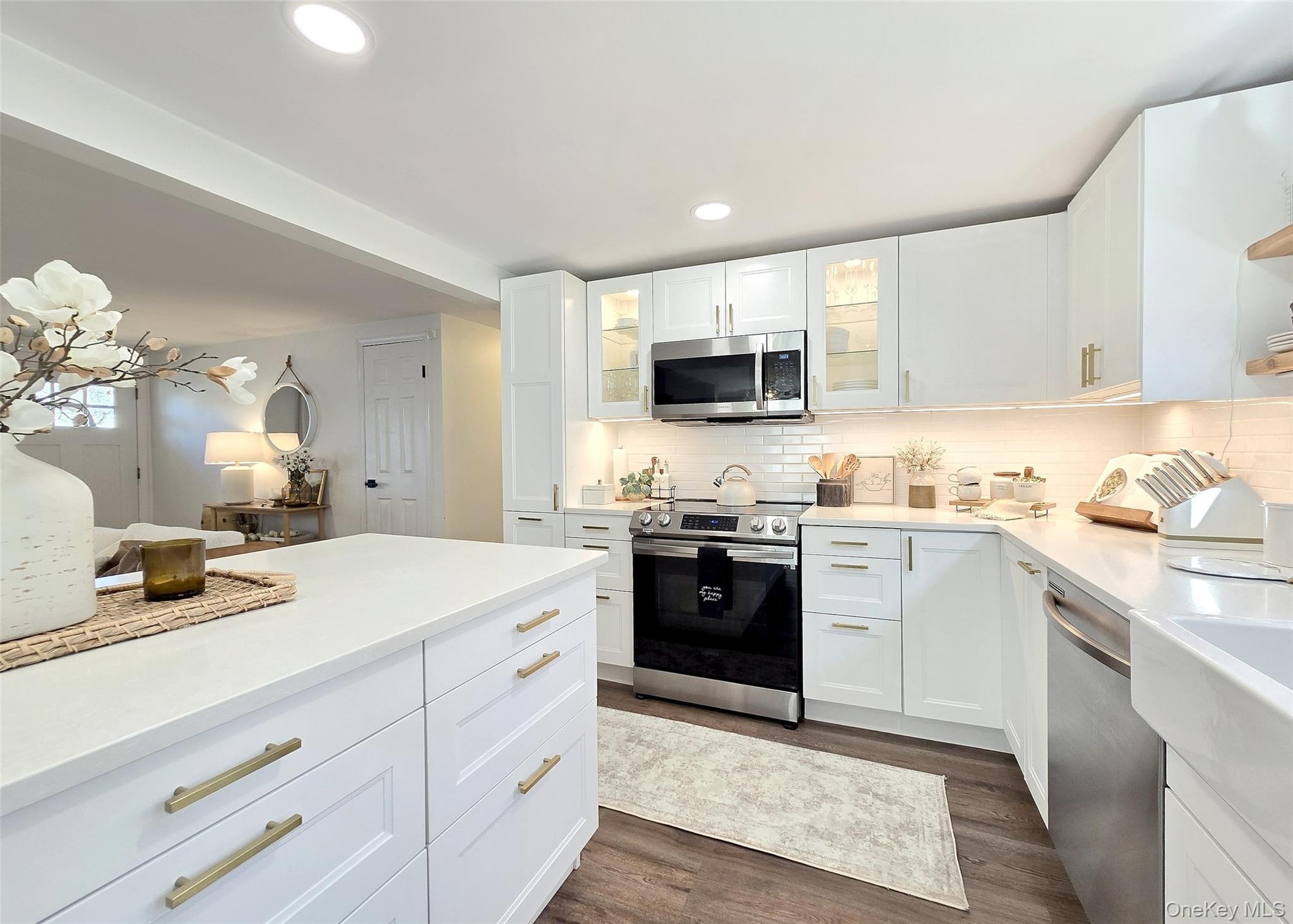 Single Family Rose  Suffolk County, NY 11784, MLS-932826-6