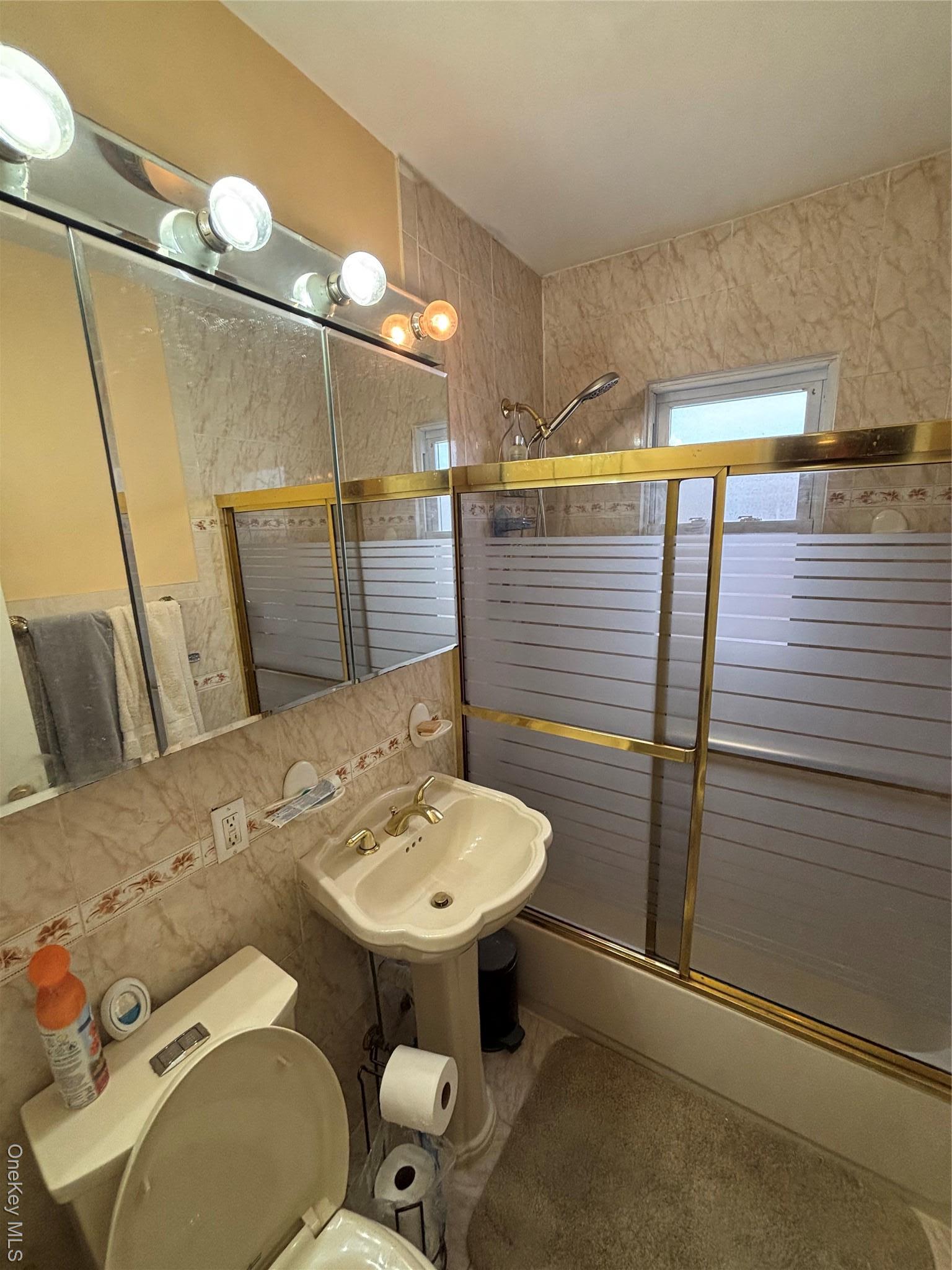 Single Family Jordan Queens, NY 11412, MLS-932841-10