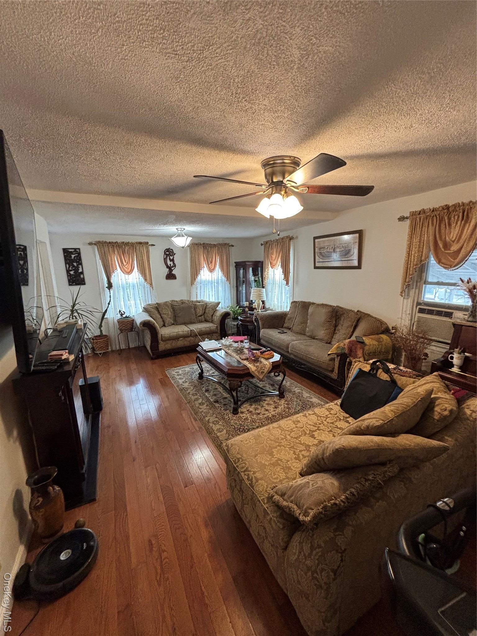 Single Family Jordan Queens, NY 11412, MLS-932841-6