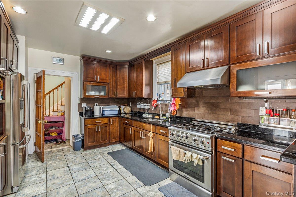 Single Family 208th Queens, NY 11361, MLS-932848-12