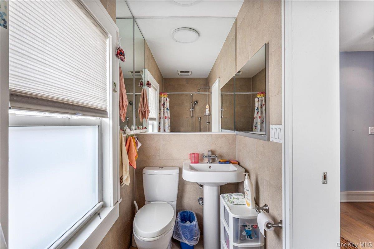 Single Family 208th Queens, NY 11361, MLS-932848-21