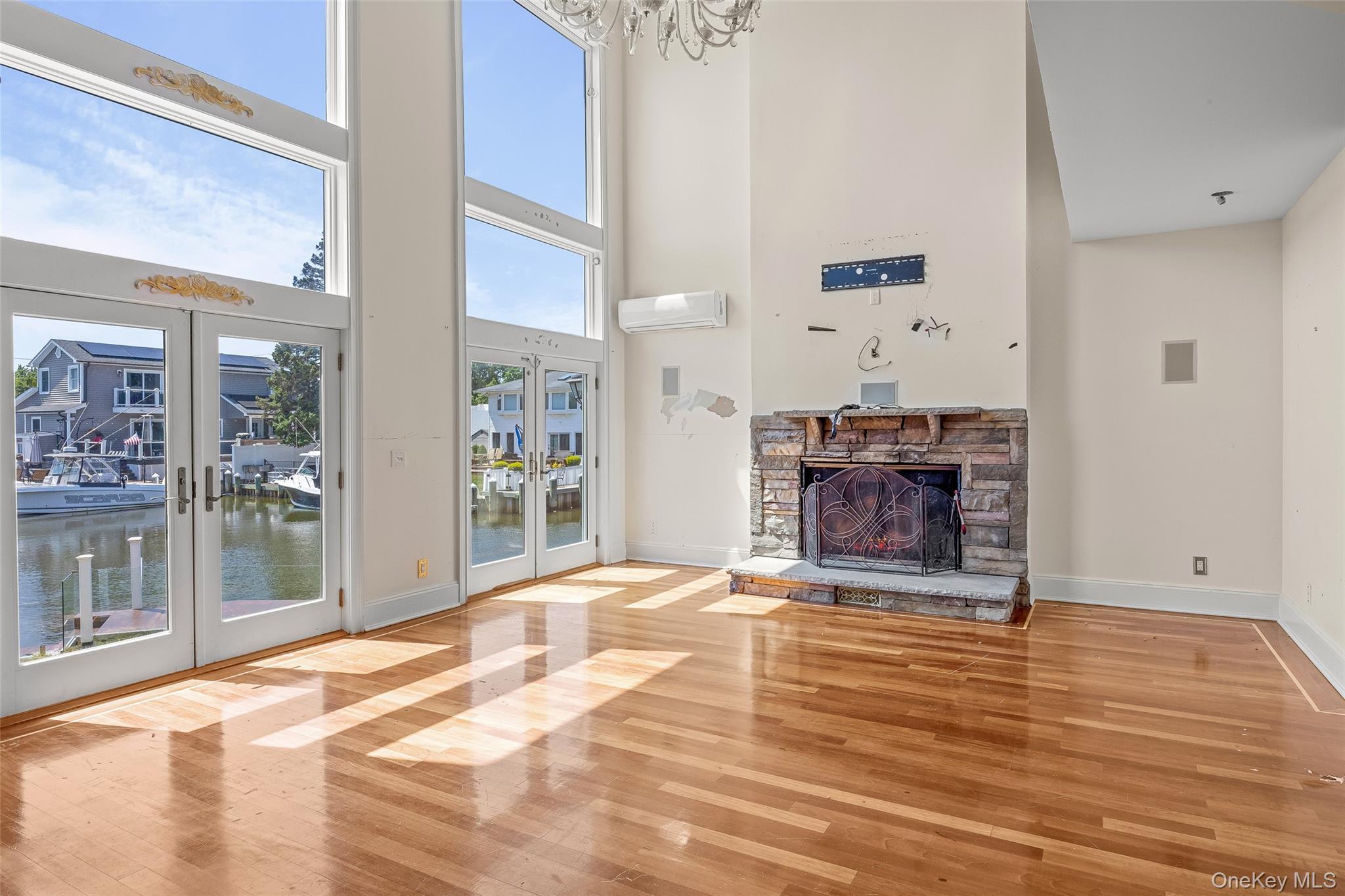 Single Family Sutton  Nassau County, NY 11758, MLS-932850-4