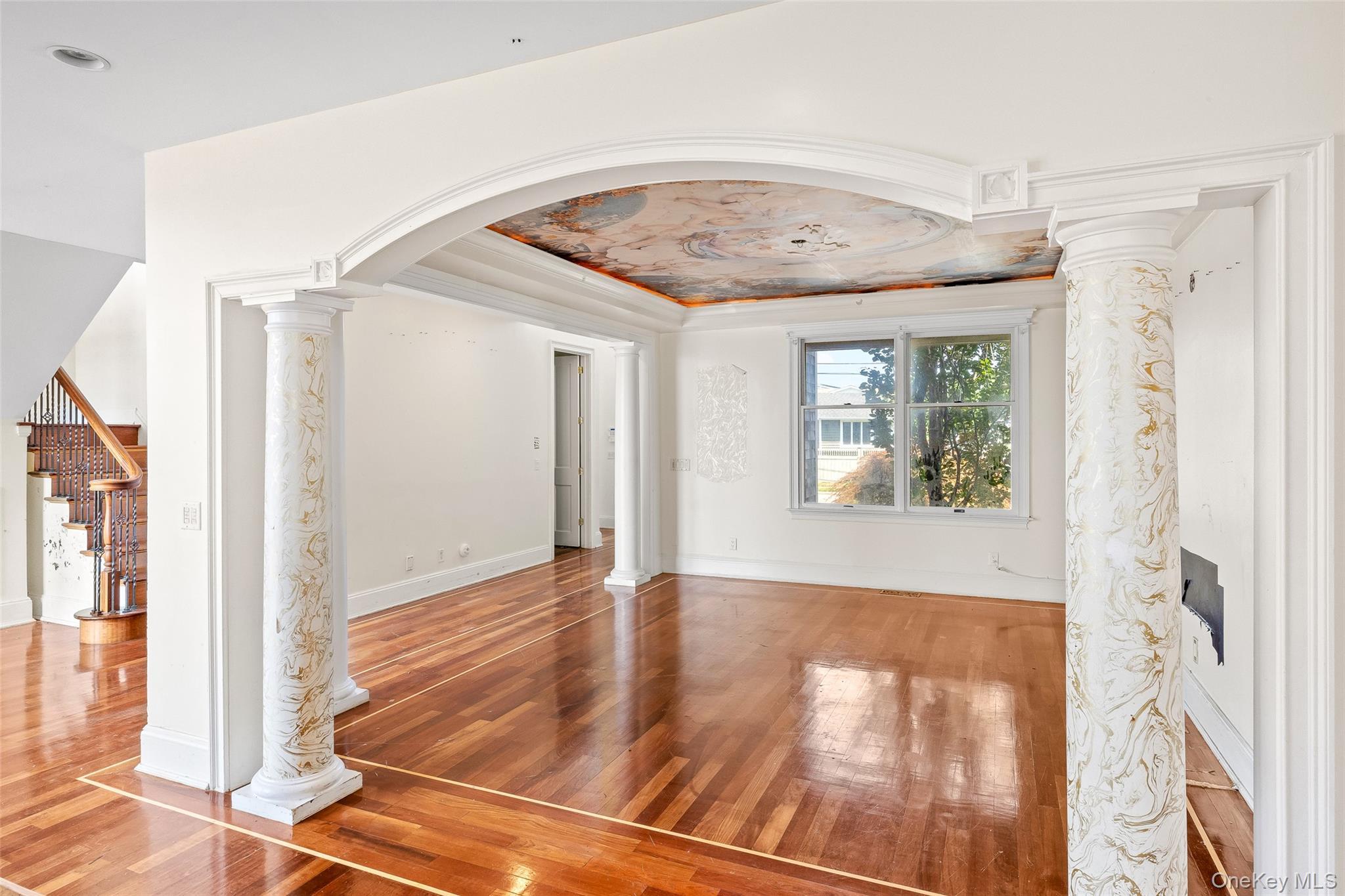 Single Family Sutton  Nassau County, NY 11758, MLS-932850-8