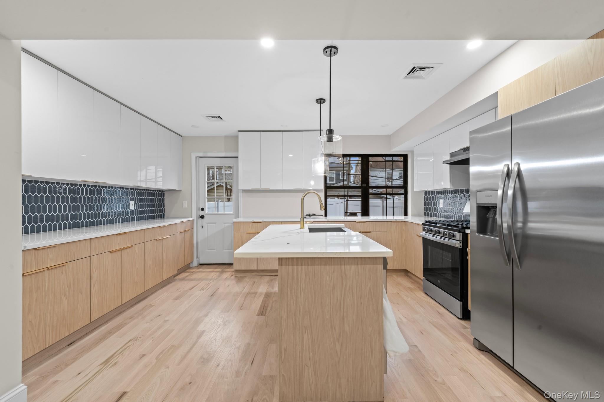 Single Family 164th Queens, NY 11432, MLS-932851-3