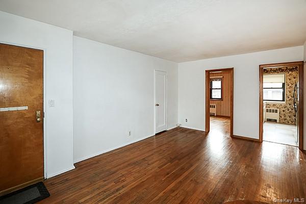 Coop 244th Queens, NY 11362, MLS-932863-5