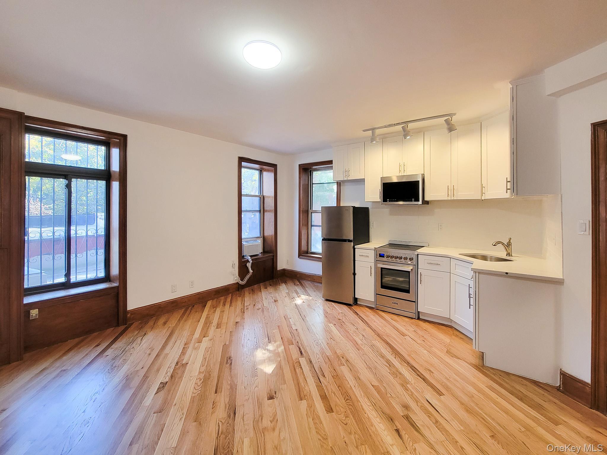 Single Family 6th  Brooklyn, NY 11215, MLS-932867-14