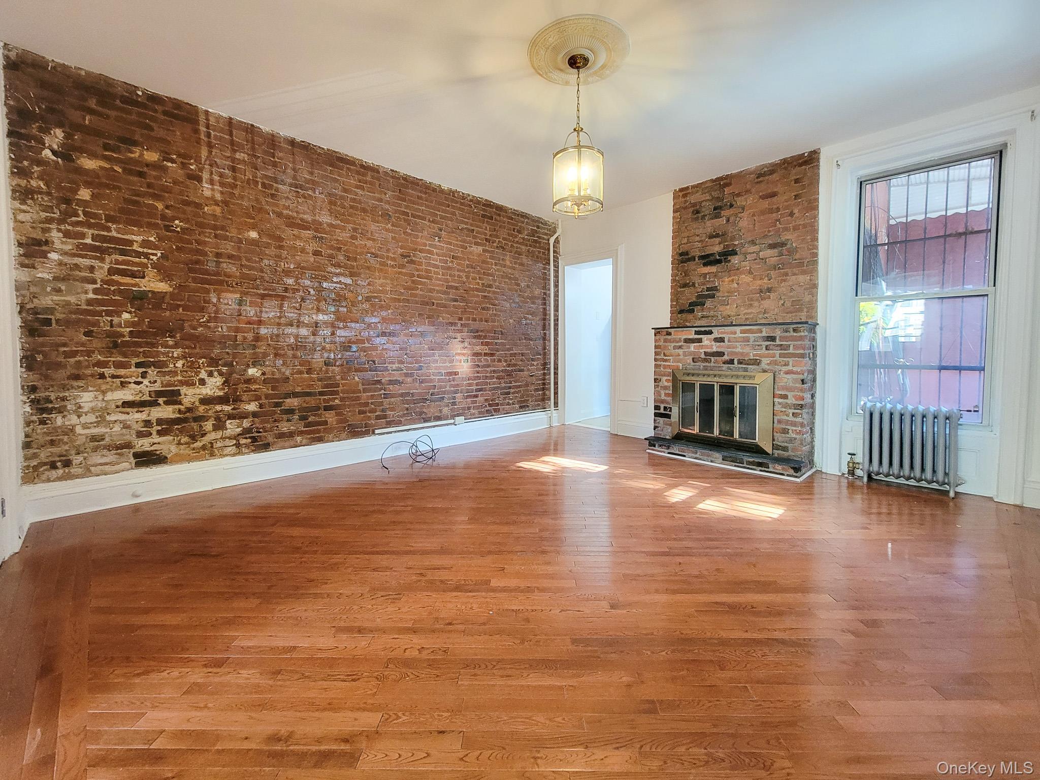 Single Family 6th  Brooklyn, NY 11215, MLS-932867-9
