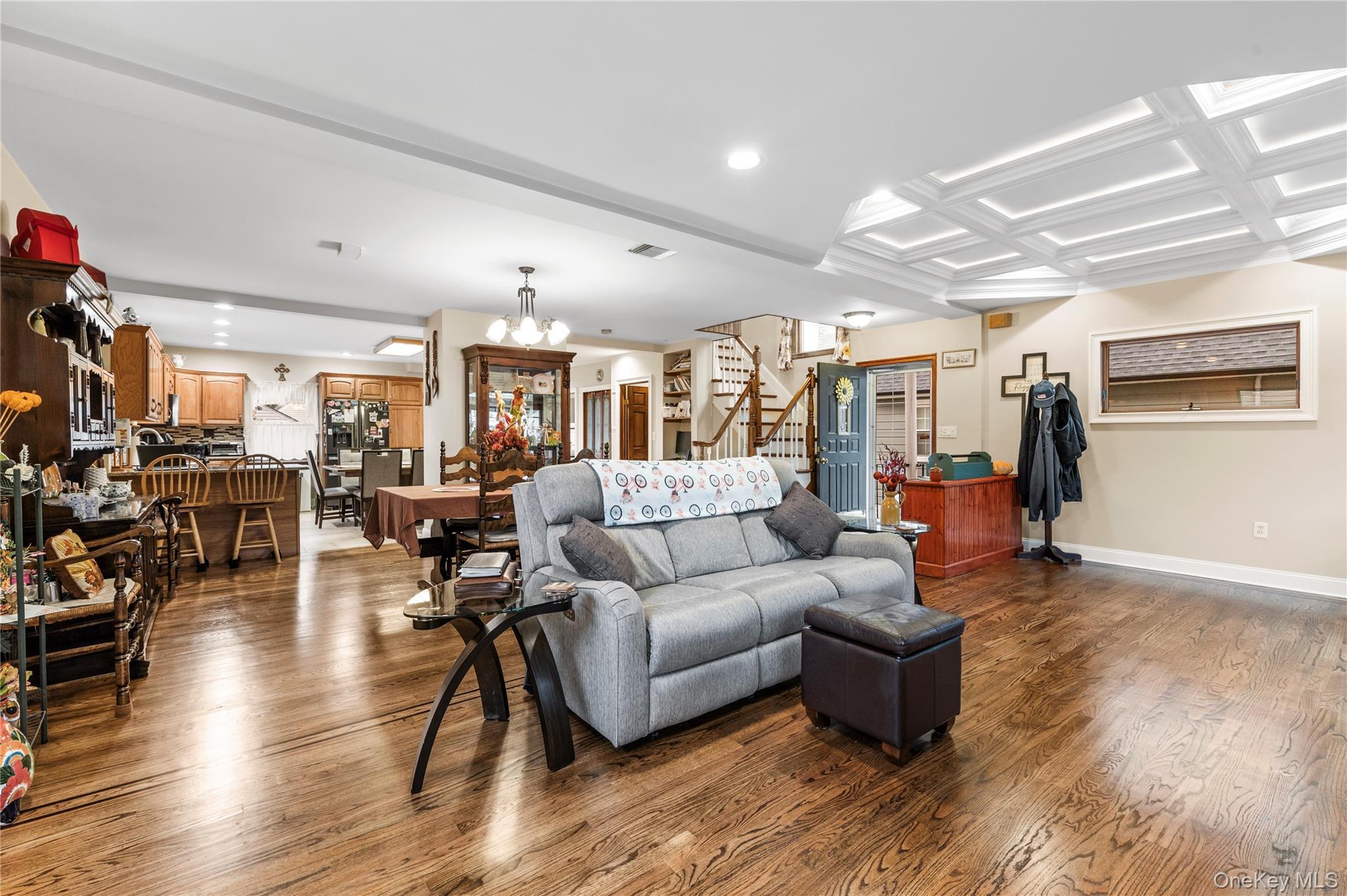 Single Family 4th Nassau County, NY 11040, MLS-932868-12