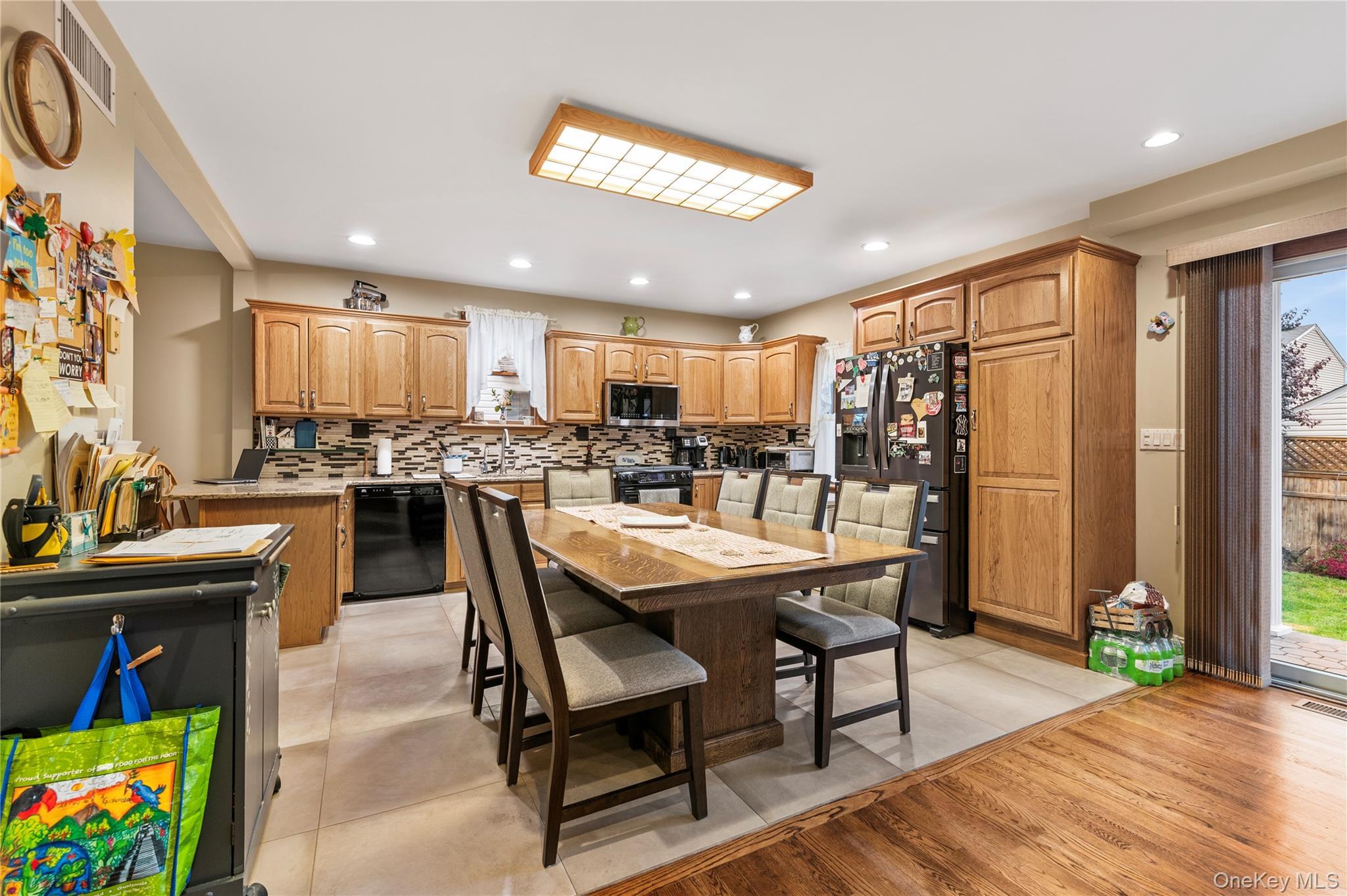 Single Family 4th Nassau County, NY 11040, MLS-932868-17