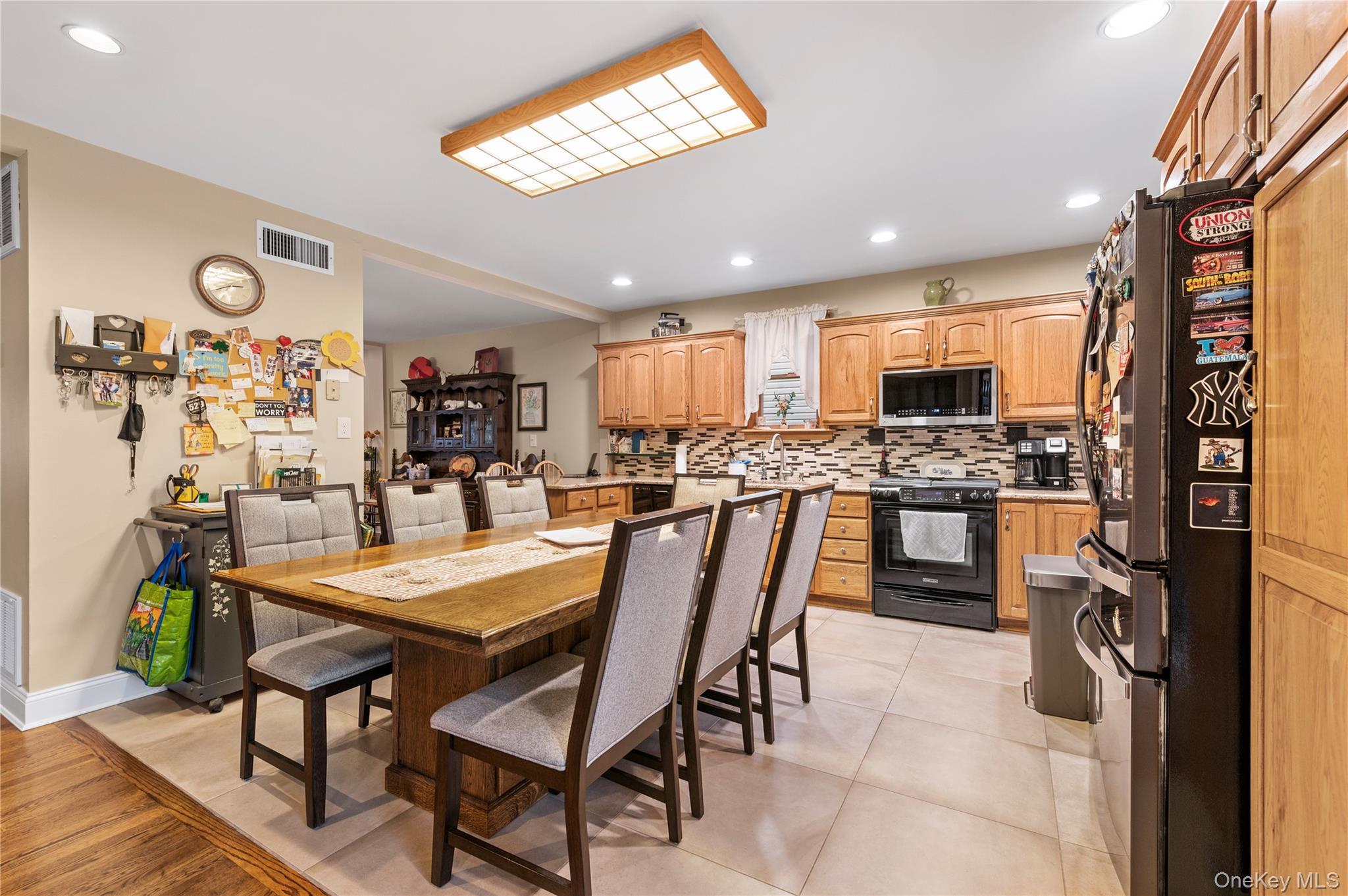 Single Family 4th Nassau County, NY 11040, MLS-932868-19