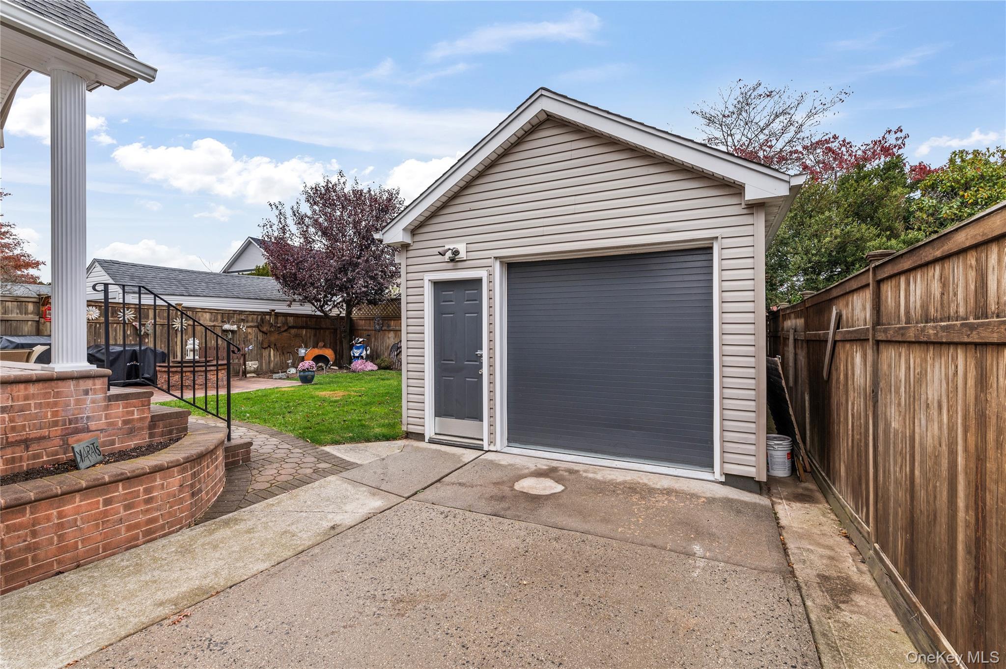 Single Family 4th Nassau County, NY 11040, MLS-932868-3