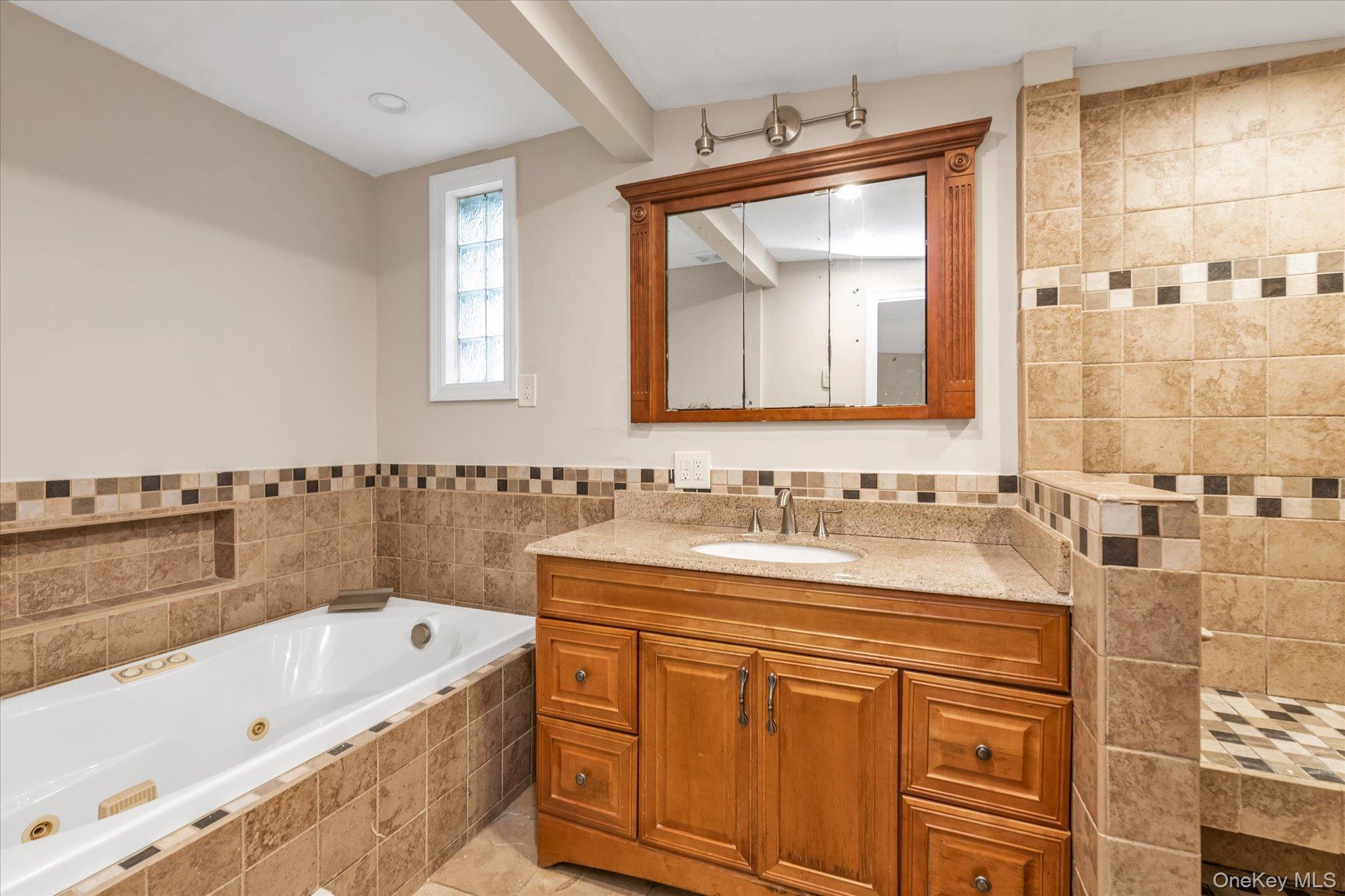 Single Family Lincoln Nassau County, NY 11510, MLS-932876-11