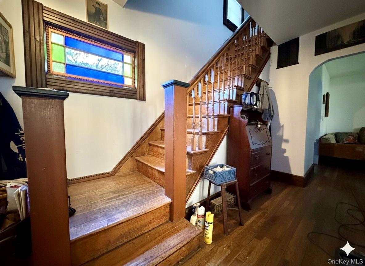 Single Family Chestnut Nassau County, NY 11542, MLS-932878-3