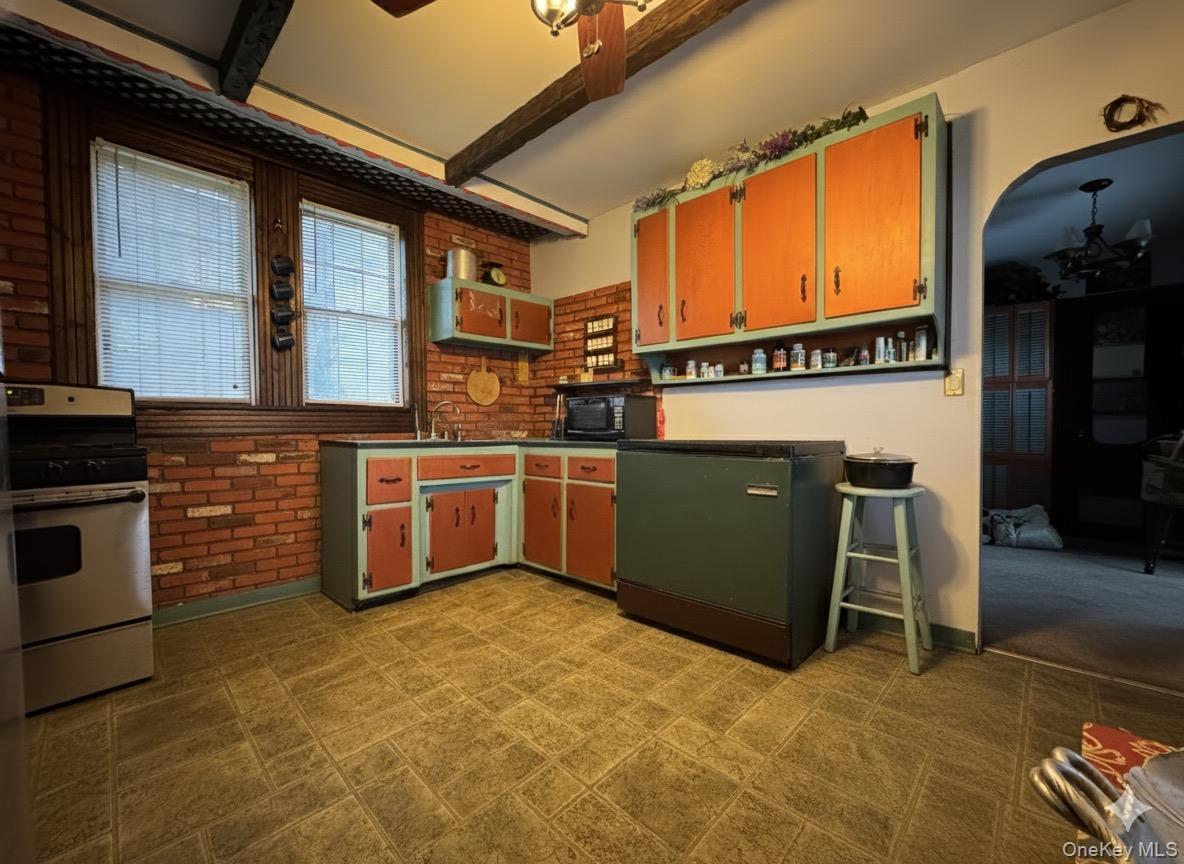 Single Family Chestnut Nassau County, NY 11542, MLS-932878-8