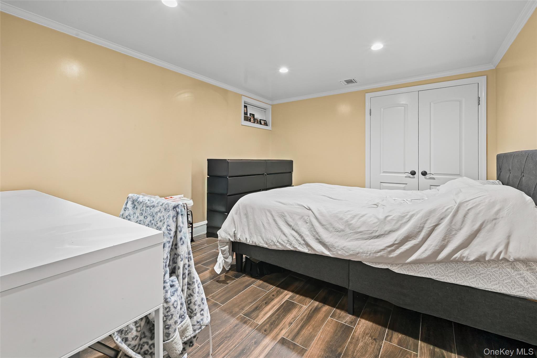 Single Family Sheridan Nassau County, NY 11590, MLS-932884-13