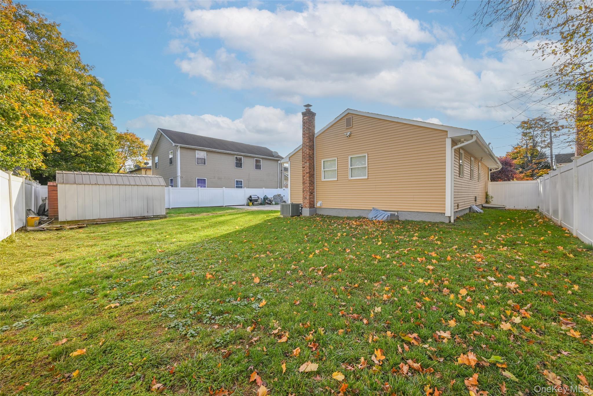 Single Family Sheridan Nassau County, NY 11590, MLS-932884-17