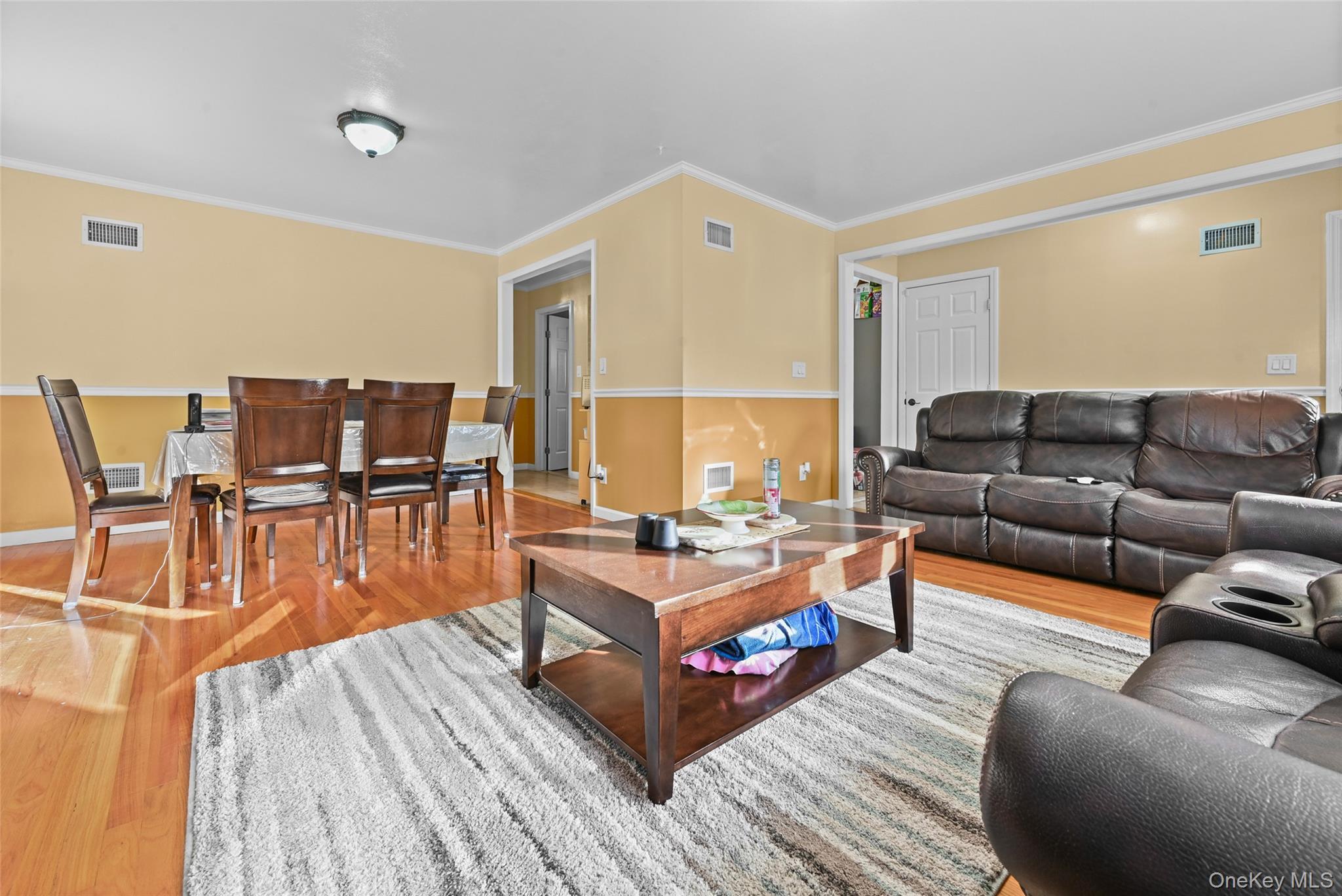 Single Family Sheridan Nassau County, NY 11590, MLS-932884-3