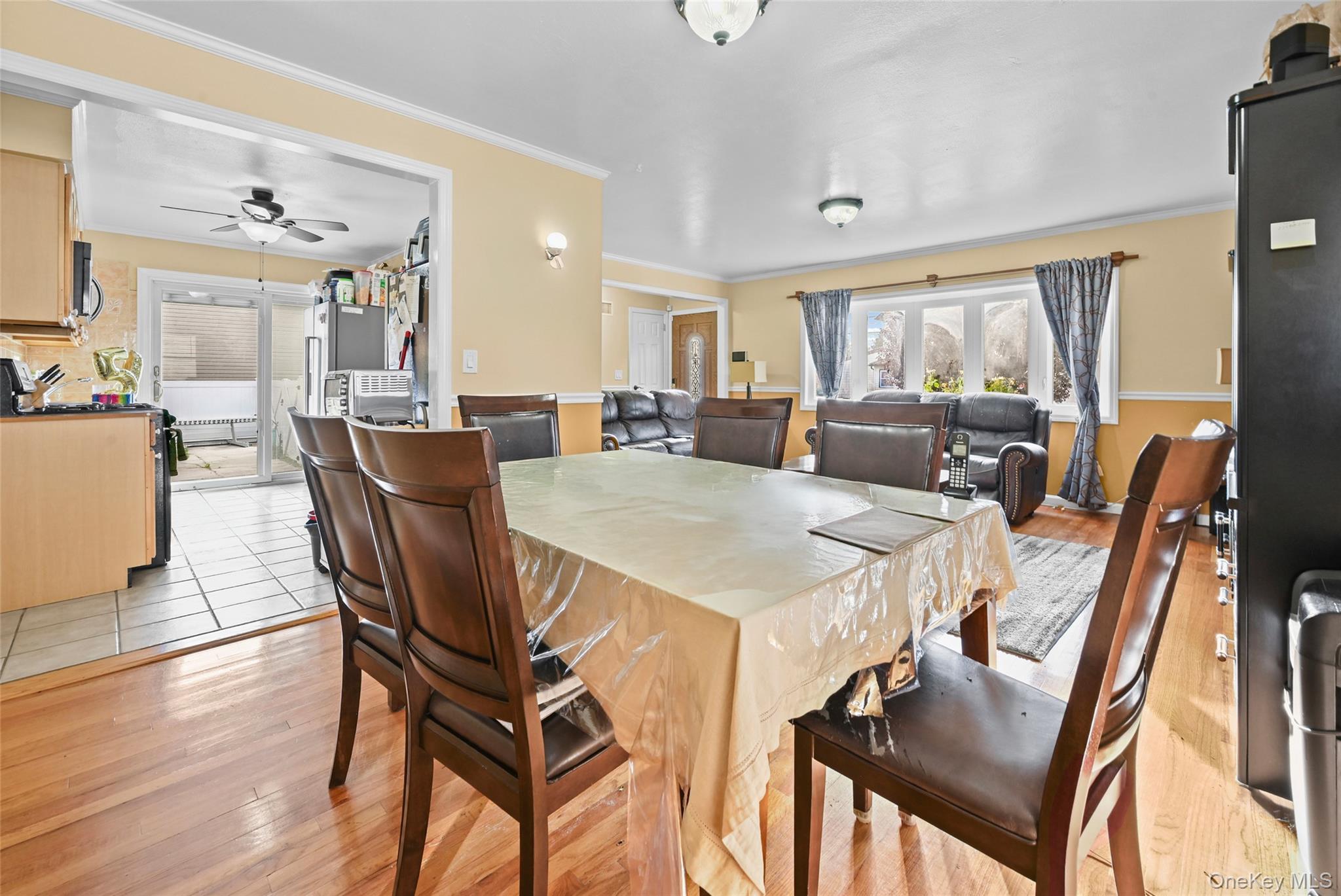 Single Family Sheridan Nassau County, NY 11590, MLS-932884-5