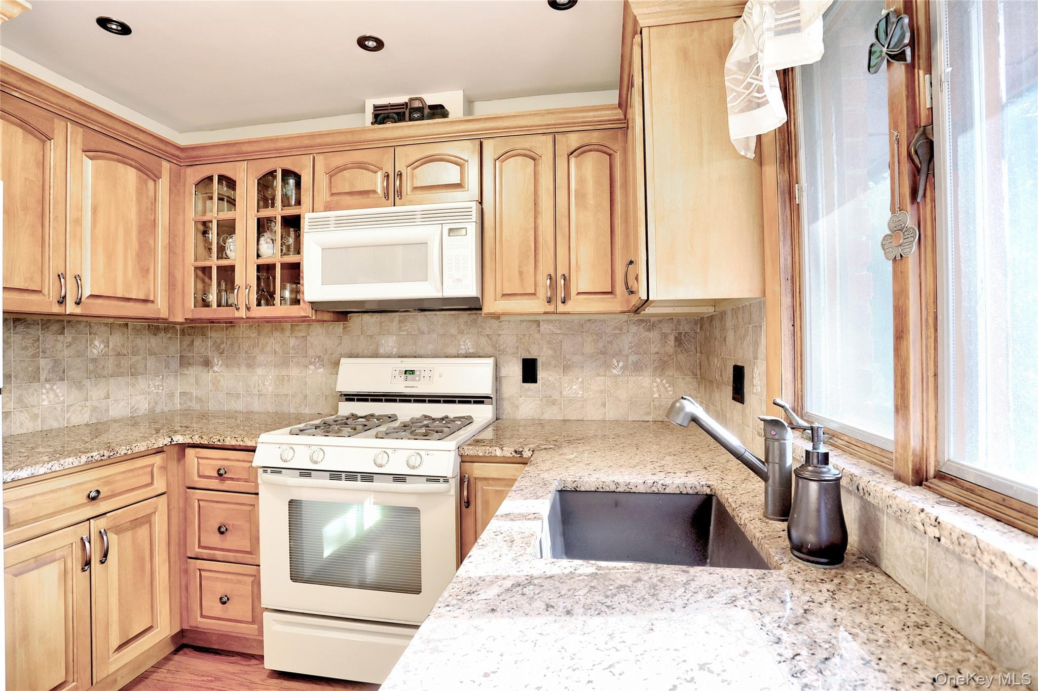 Single Family Mountain Rockland County, NY 10956, MLS-932891-11