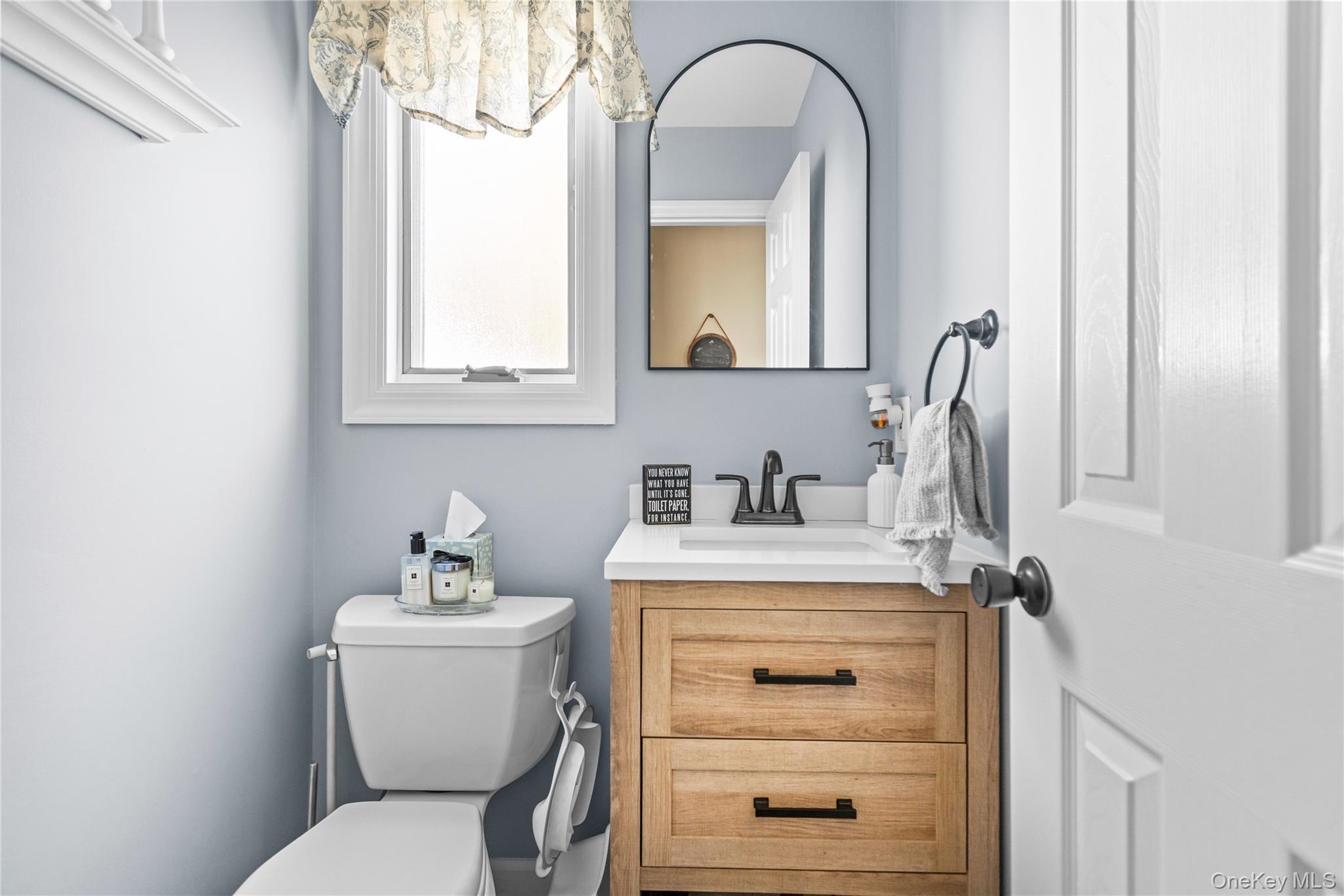 Single Family Fallen Leaf  Suffolk County, NY 11741, MLS-932916-15