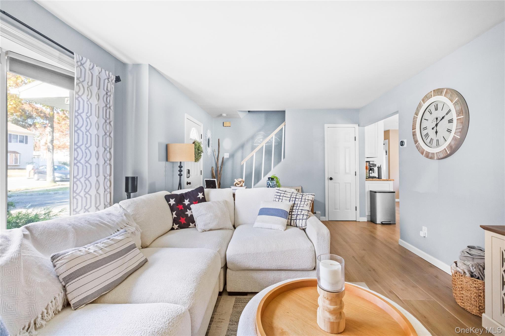 Single Family Fallen Leaf  Suffolk County, NY 11741, MLS-932916-7