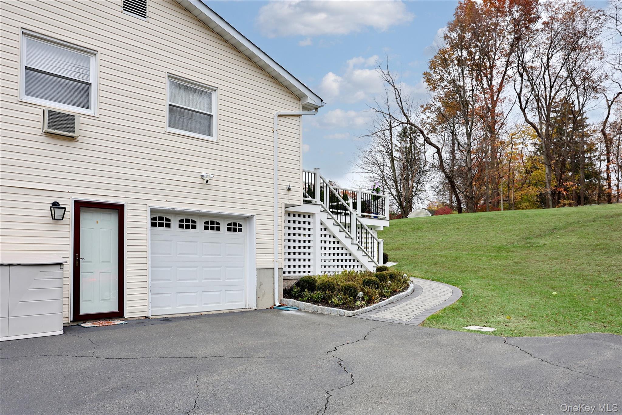 Single Family Headden Rockland County, NY 10977, MLS-932923-29