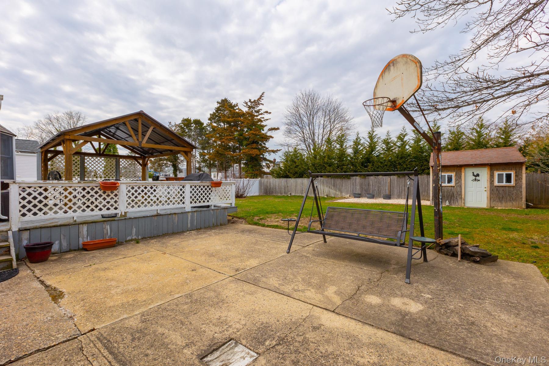 Single Family Duffin  Suffolk County, NY 11795, MLS-932931-23