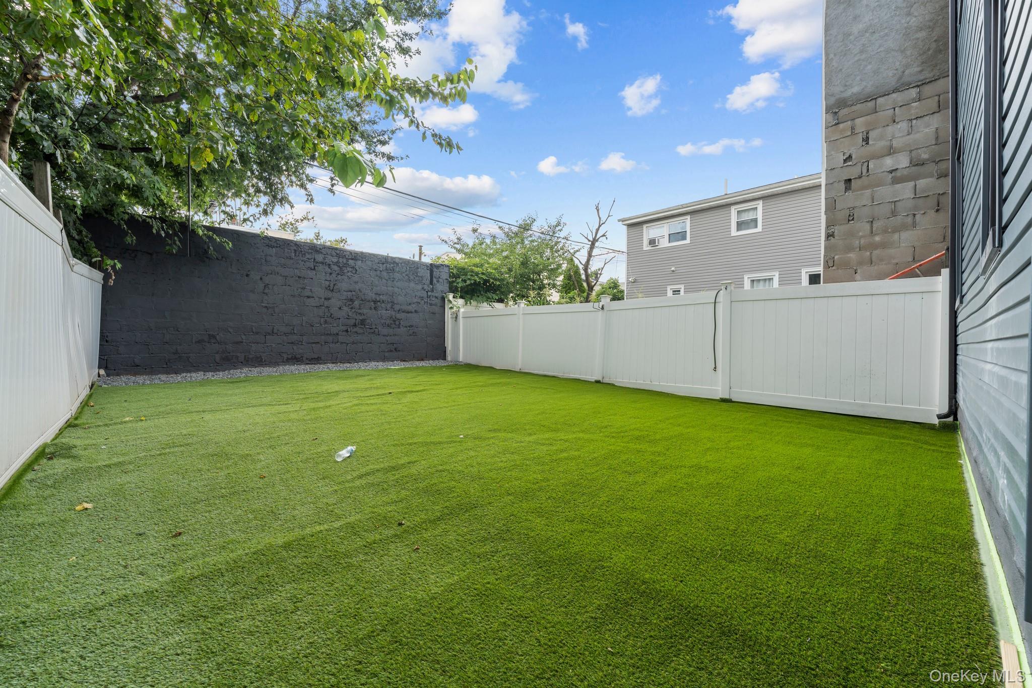 Single Family Shepherd Brooklyn, NY 11208, MLS-932932-11