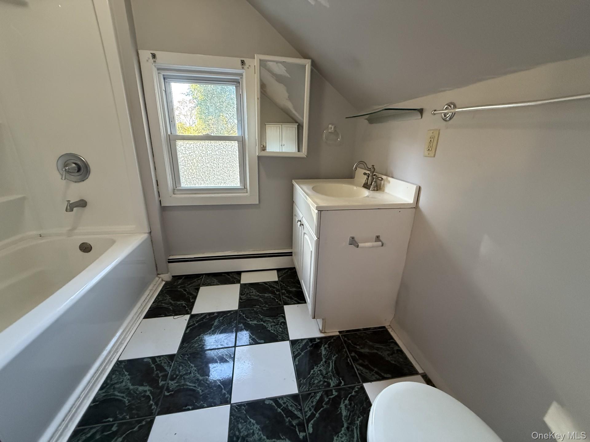 Single Family Locust  Suffolk County, NY 11779, MLS-932933-8