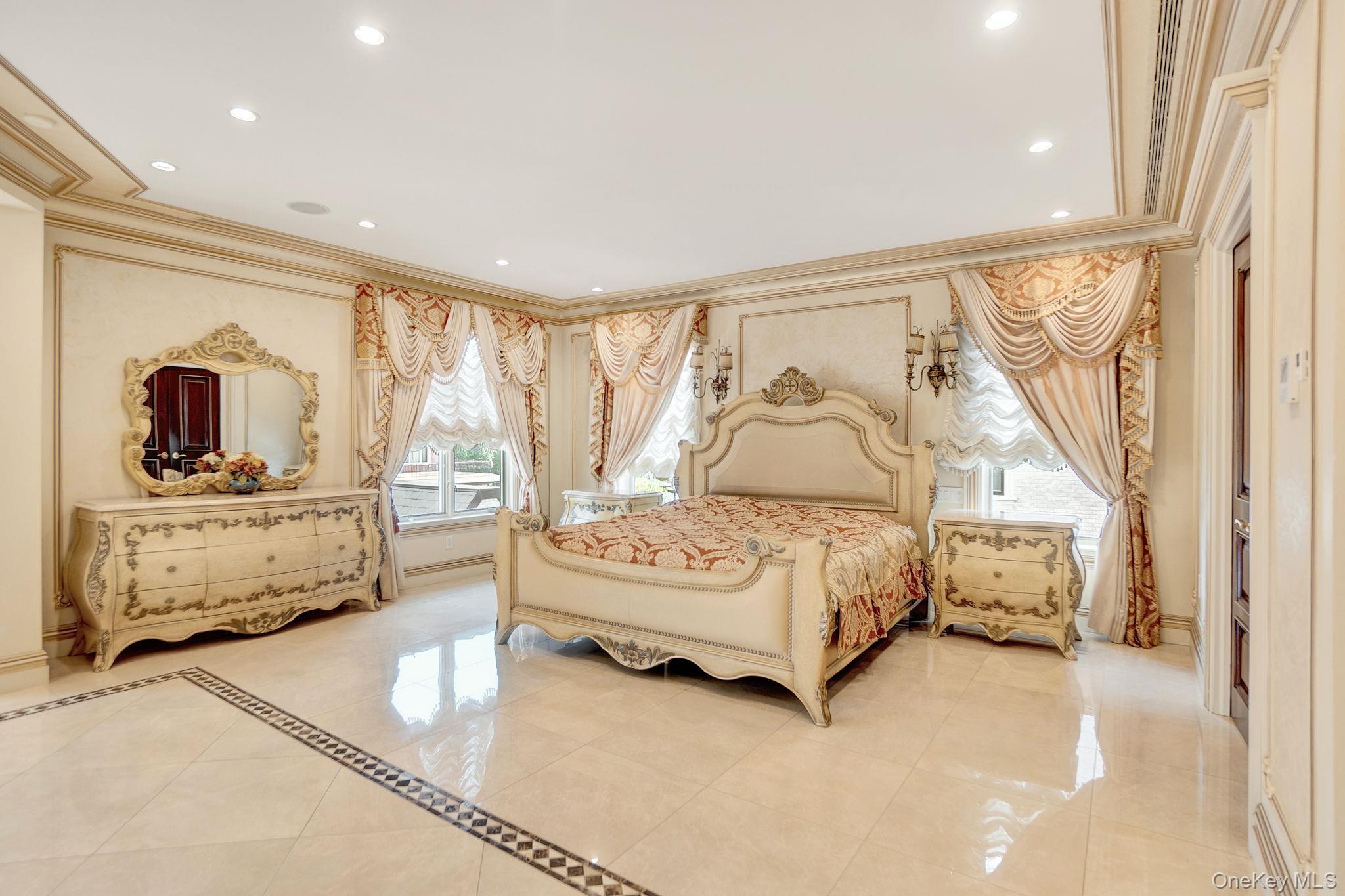 Single Family Tudor Queens, NY 11432, MLS-932946-23