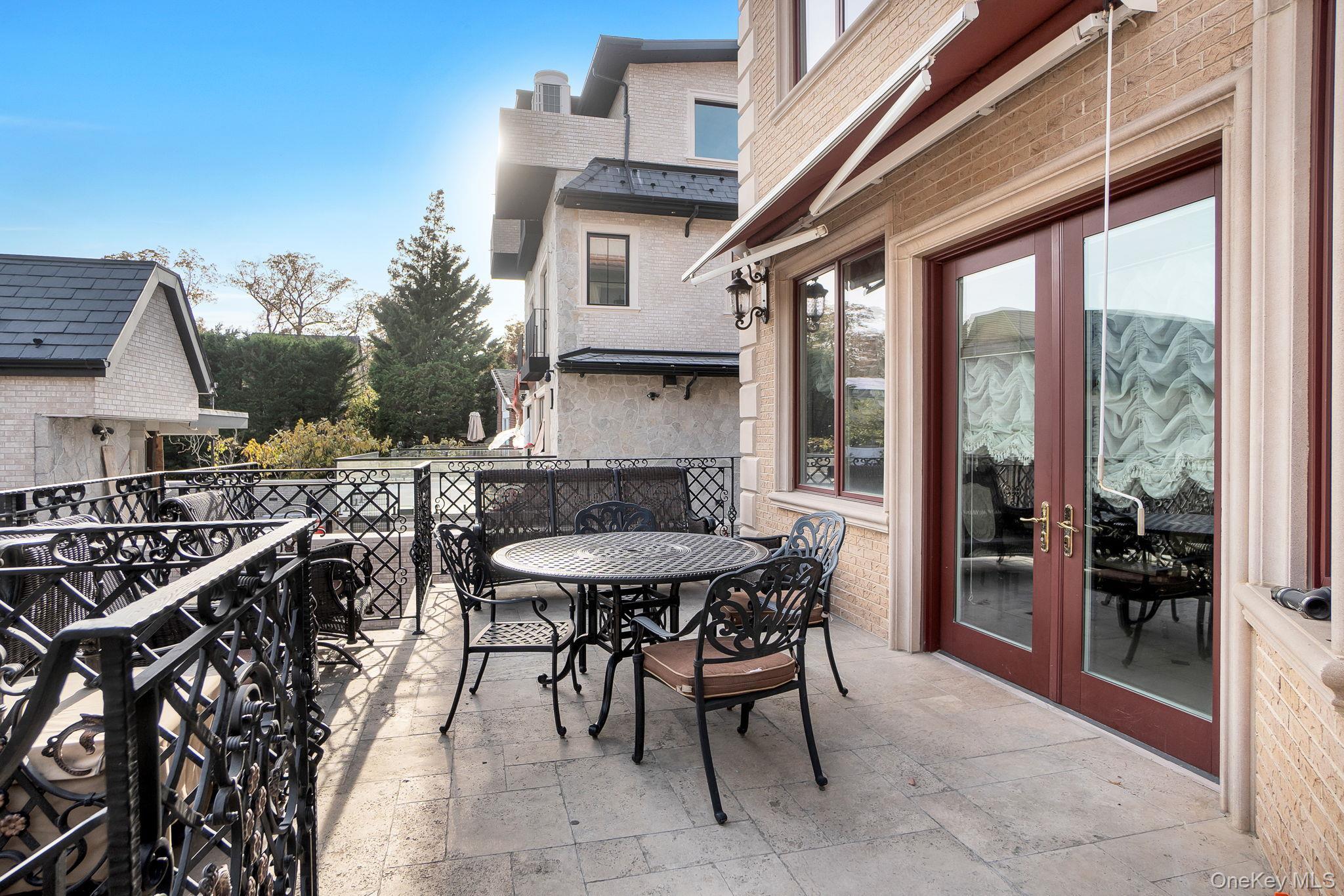 Single Family Tudor Queens, NY 11432, MLS-932946-43