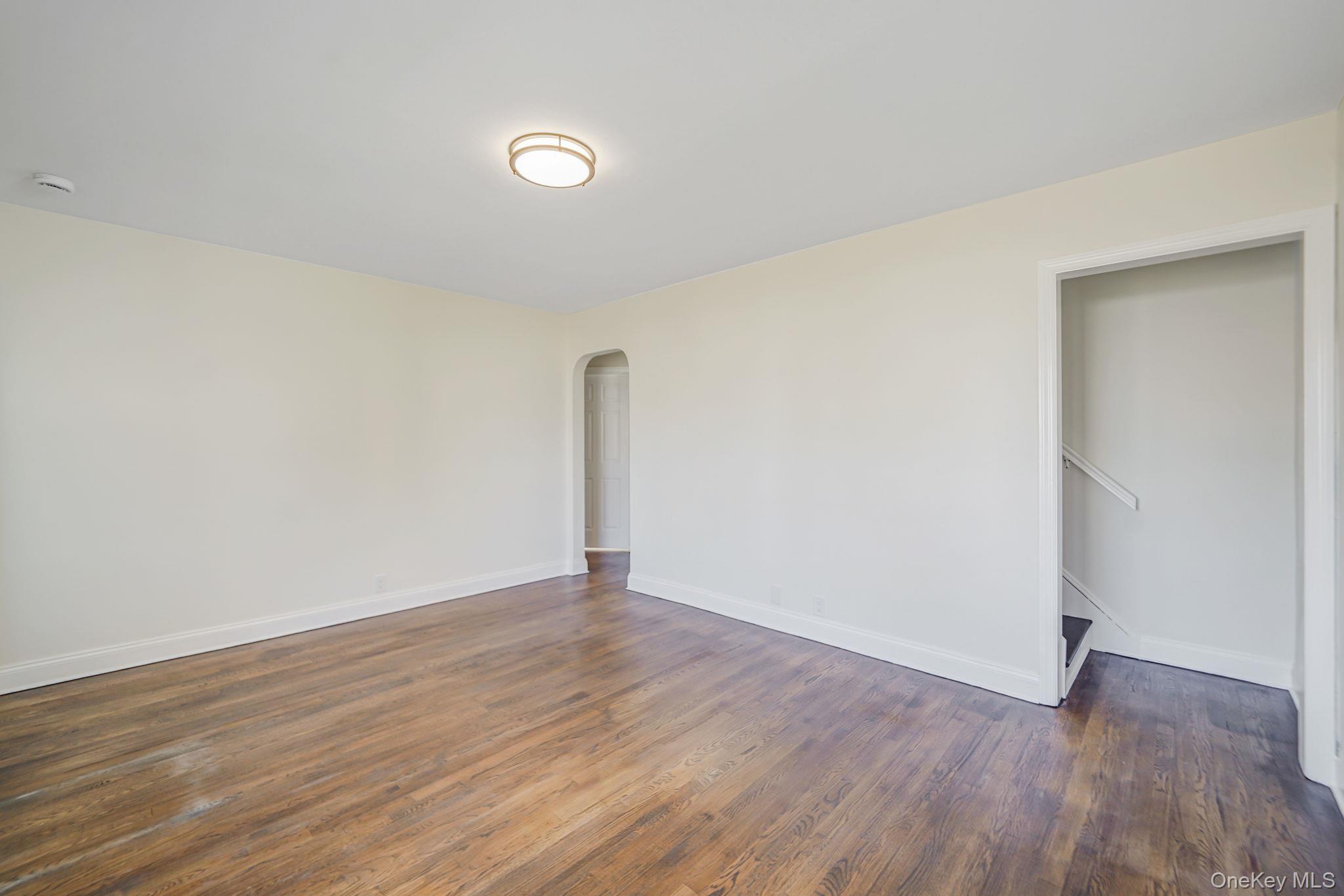 Single Family Miller  Nassau County, NY 11520, MLS-932950-5