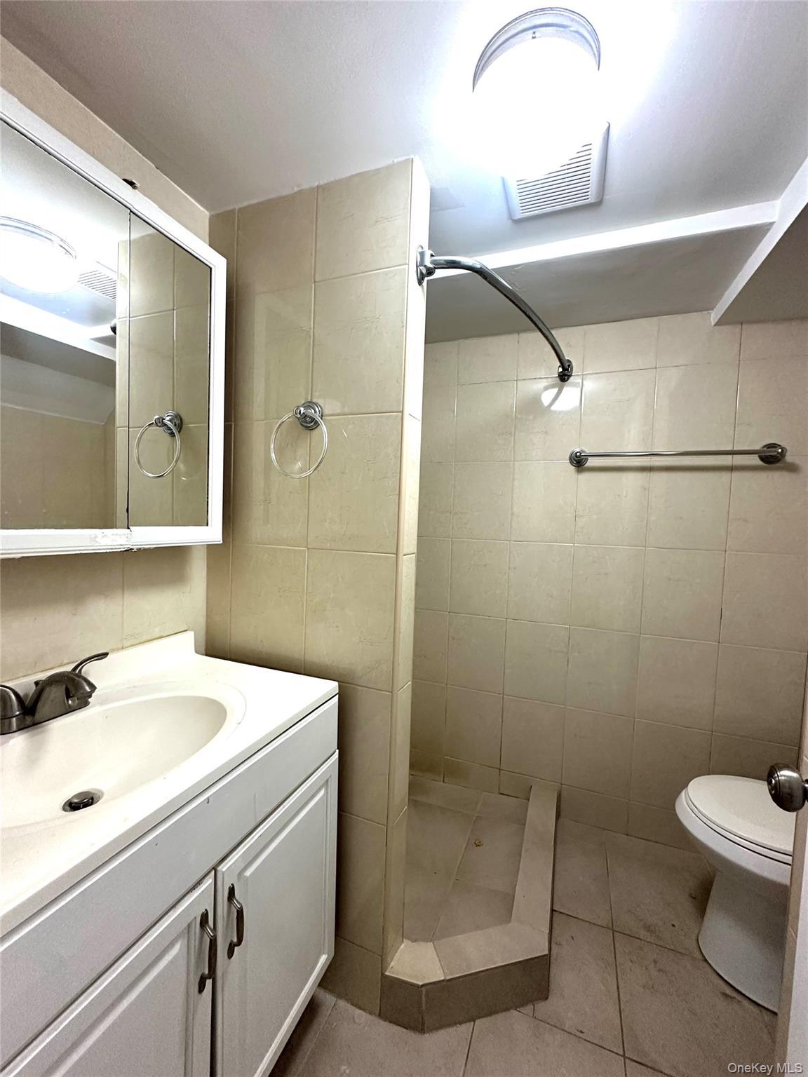 Single Family 206th  Queens, NY 11364, MLS-932974-11