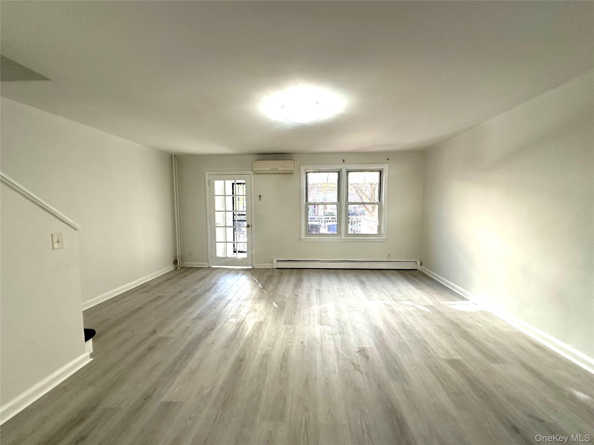 Single Family 206th Queens, NY 11364, MLS-932974-5