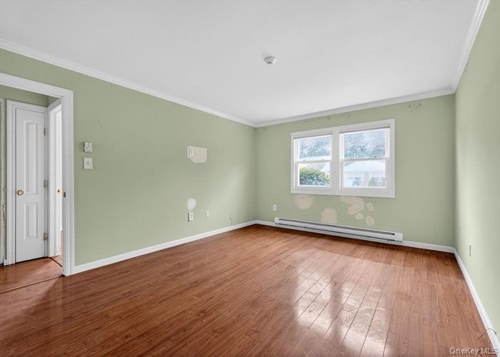 Single Family Hearthside  Suffolk County, NY 11766, MLS-932986-9