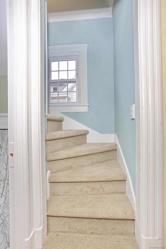 Single Family Maple  Rockland County, NY 10901, MLS-932994-27