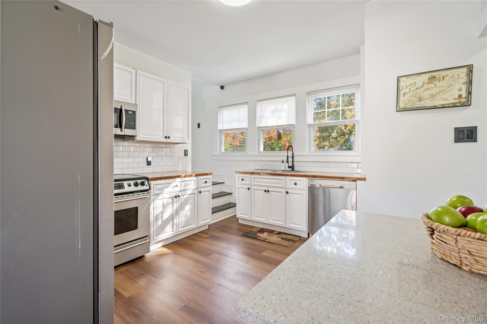 Single Family Vernon  Suffolk County, NY 11950, MLS-933003-12