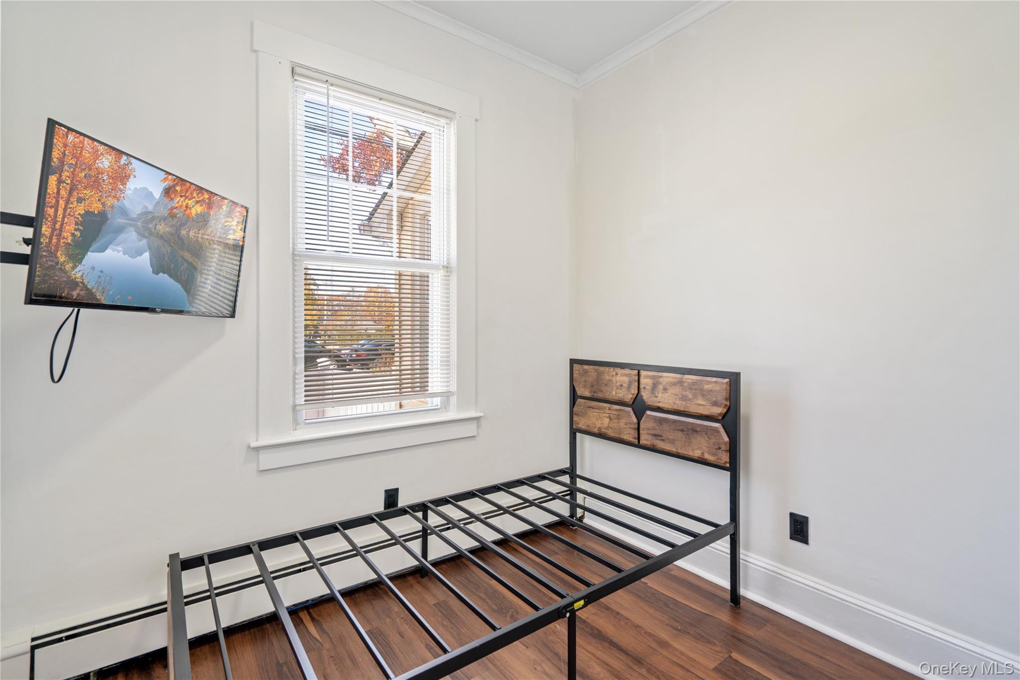 Single Family Vernon  Suffolk County, NY 11950, MLS-933003-19