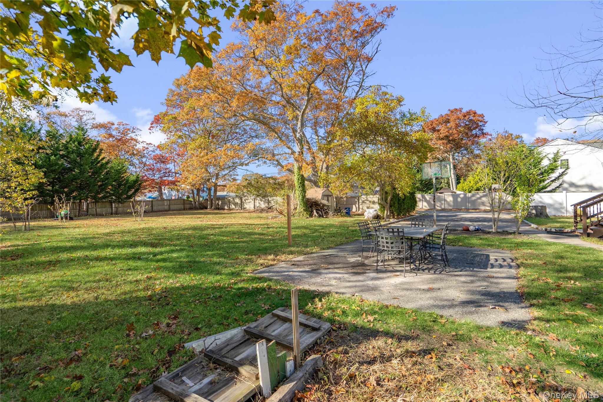 Single Family Vernon  Suffolk County, NY 11950, MLS-933003-31