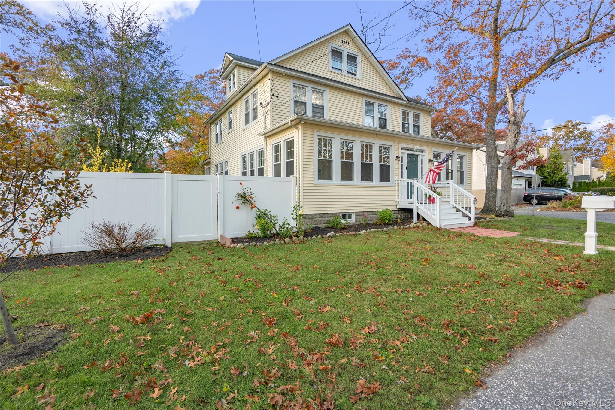 Single Family Vernon  Suffolk County, NY 11950, MLS-933003-37