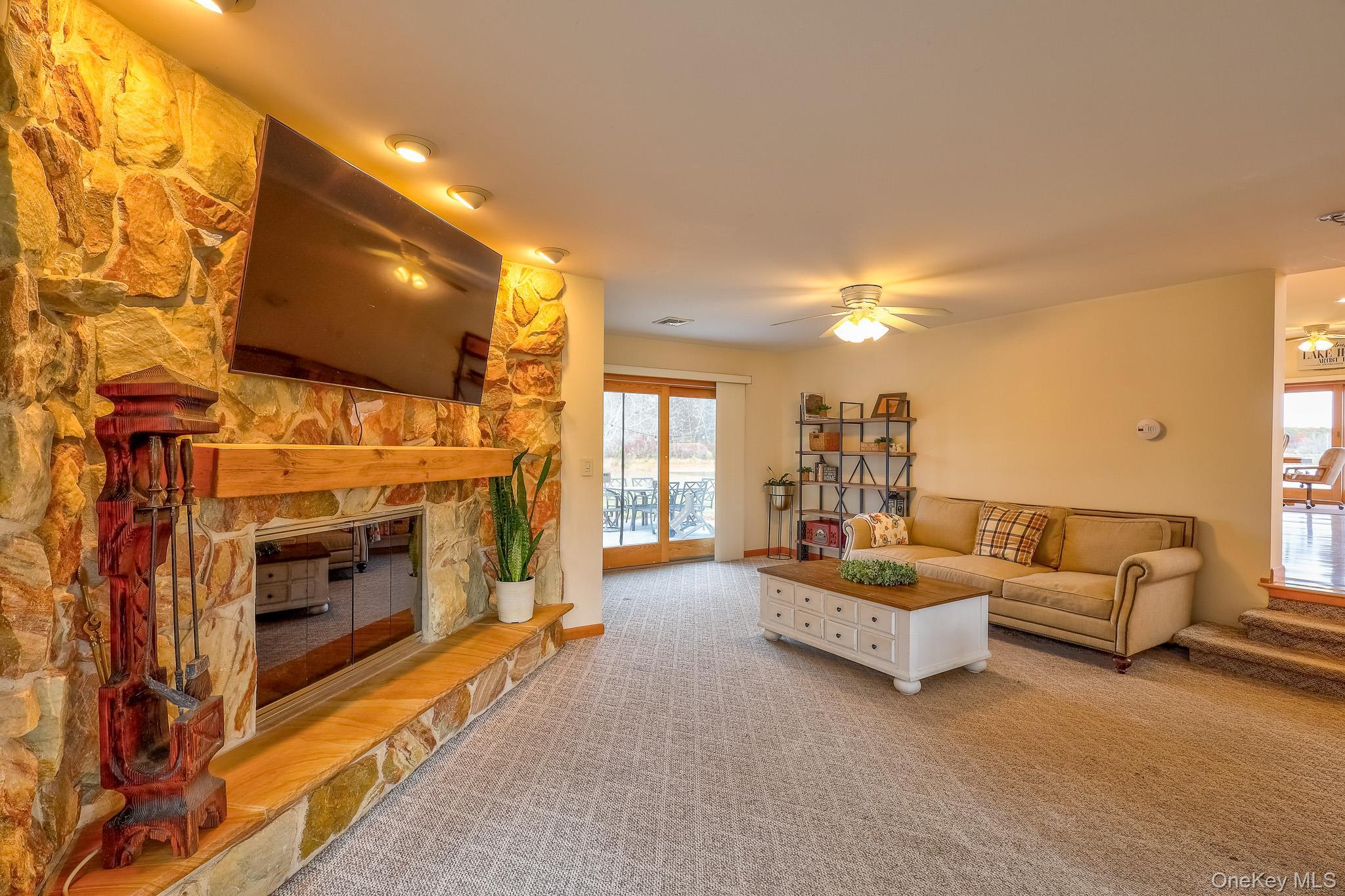 Single Family Lake Suffolk County, NY 11953, MLS-933027-18