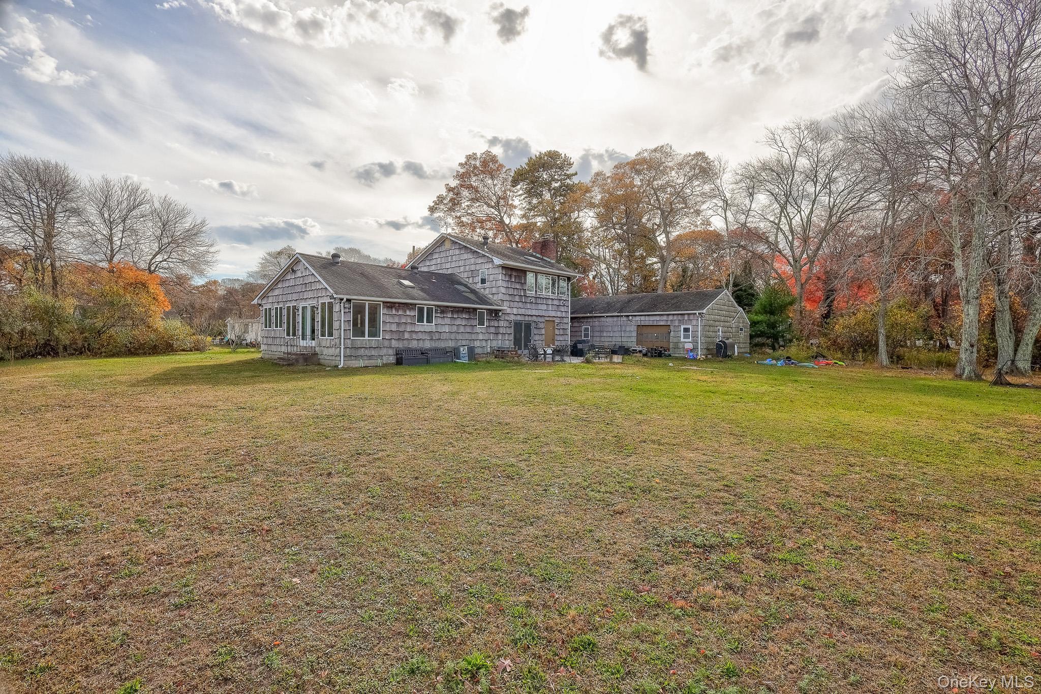 Single Family Lake Suffolk County, NY 11953, MLS-933027-38