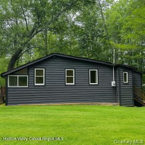Single Family Country Club  Ulster County, NY 12498, MLS-933029-37