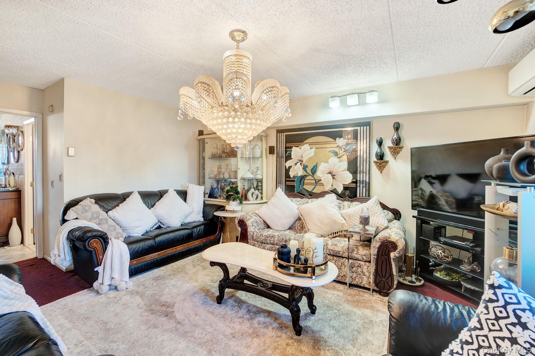 Single Family 33rd  Queens, NY 11106, MLS-933036-17