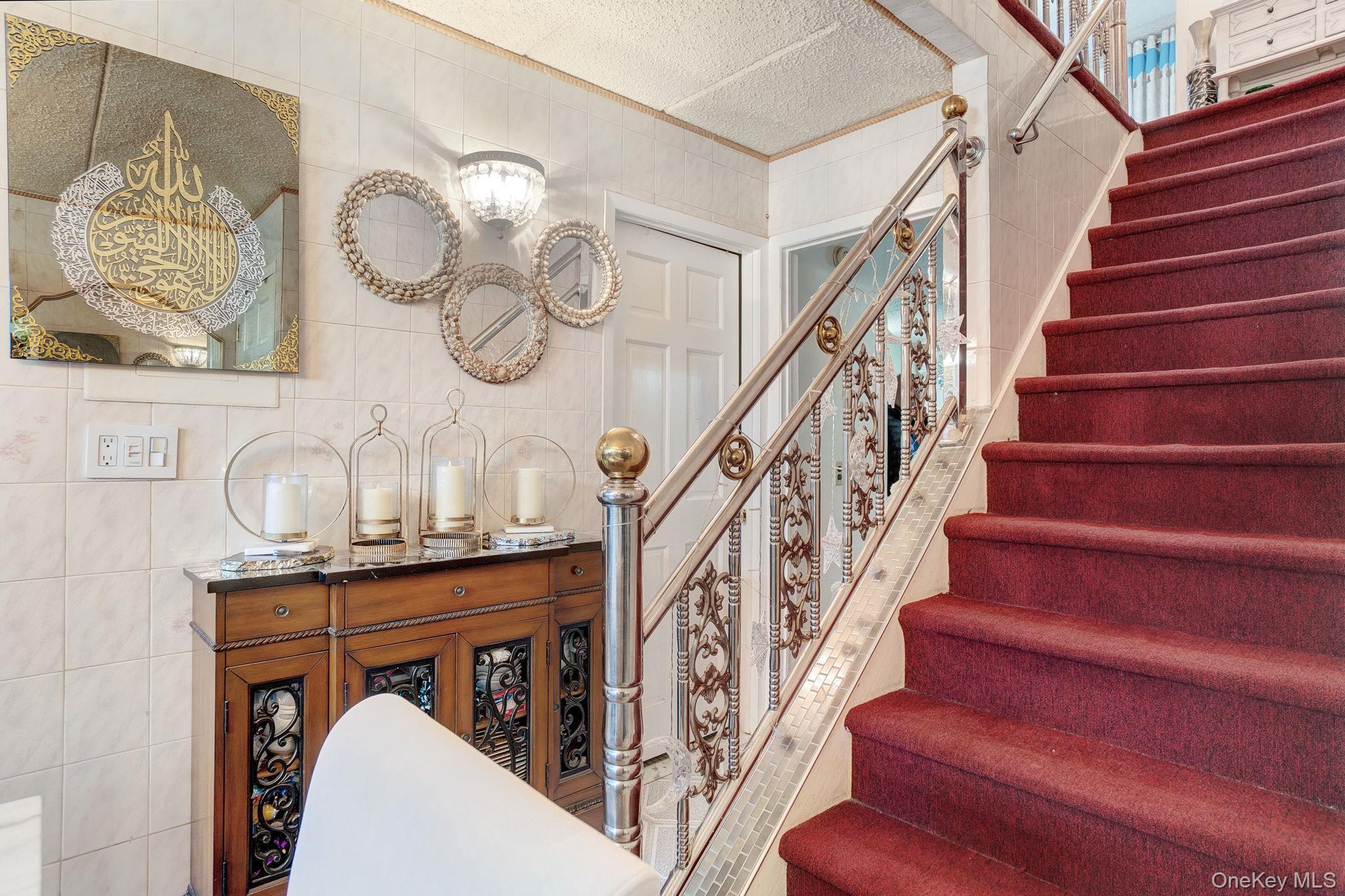 Single Family 33rd  Queens, NY 11106, MLS-933036-27