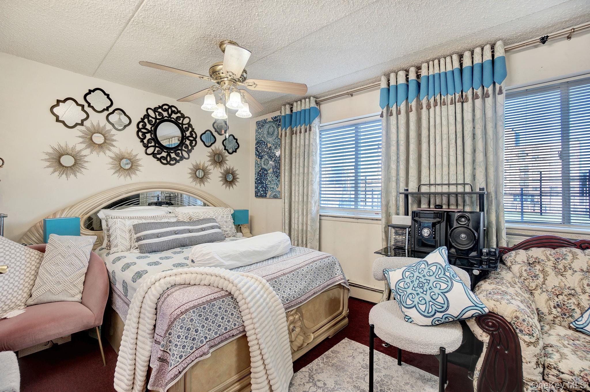 Single Family 33rd  Queens, NY 11106, MLS-933036-28