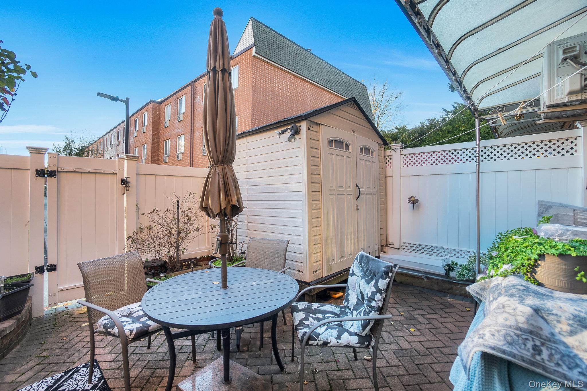 Single Family 33rd  Queens, NY 11106, MLS-933036-38